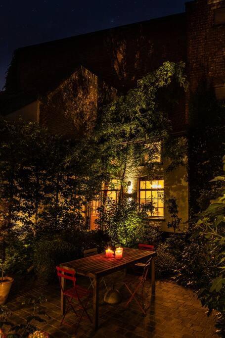 Villa Carriage House In Quiet Ecological Garden Amberes Exterior foto