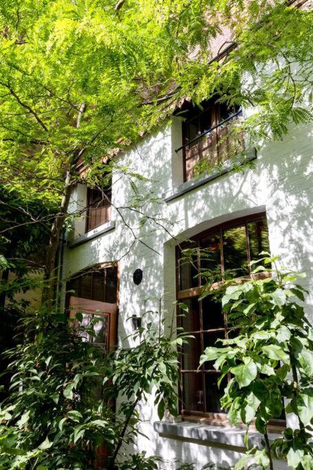 Villa Carriage House In Quiet Ecological Garden Amberes Exterior foto