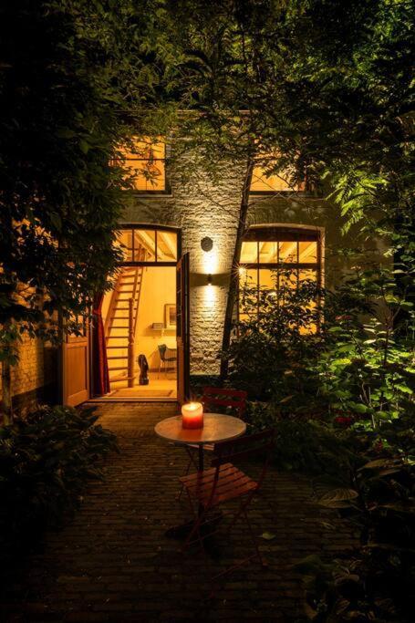 Villa Carriage House In Quiet Ecological Garden Amberes Exterior foto